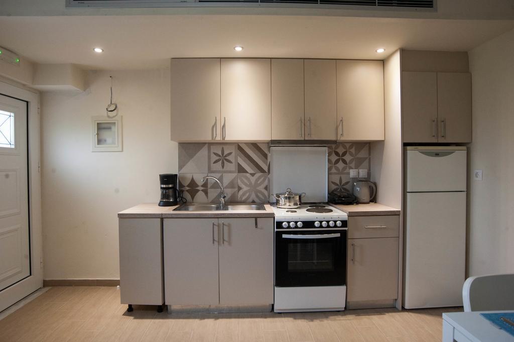 Vanessa'S Rooms & Apartments 卡纳里奥 外观 照片