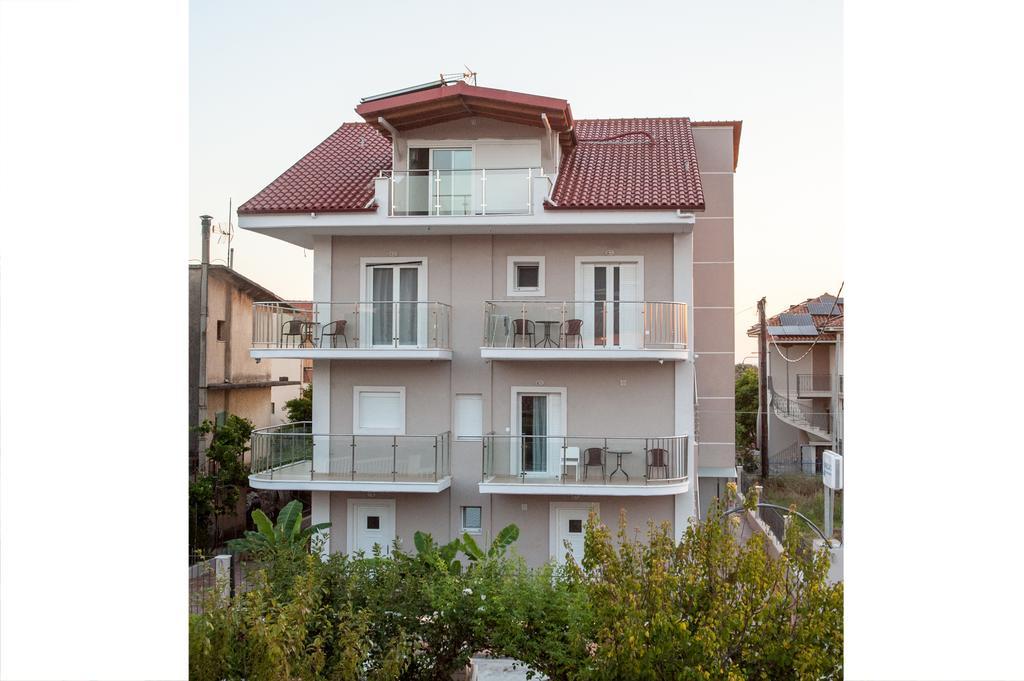Vanessa'S Rooms & Apartments 卡纳里奥 外观 照片