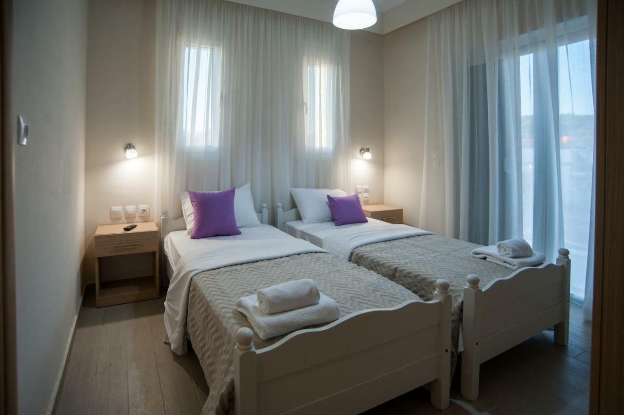 Vanessa'S Rooms & Apartments 卡纳里奥 外观 照片