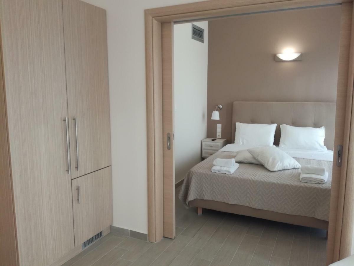 Vanessa'S Rooms & Apartments 卡纳里奥 外观 照片